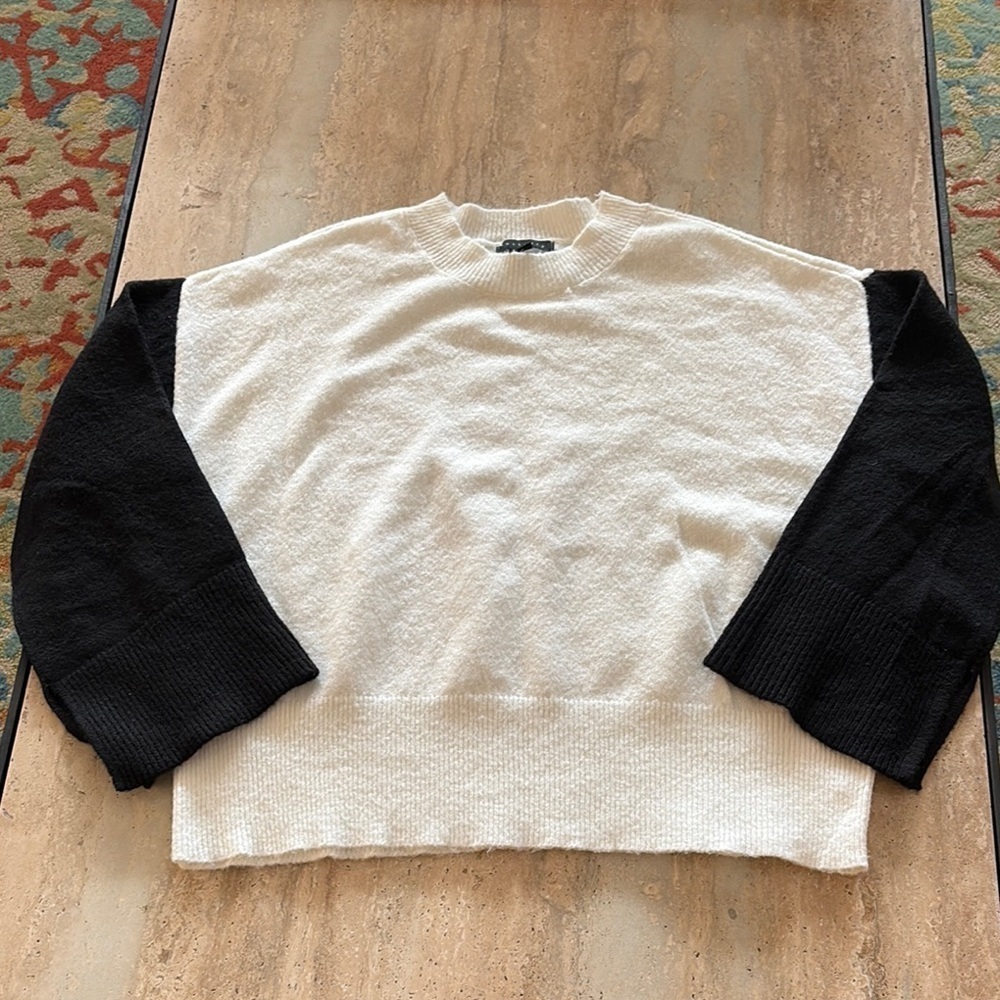 SANCTUARY Women’s Sweater,NWT.